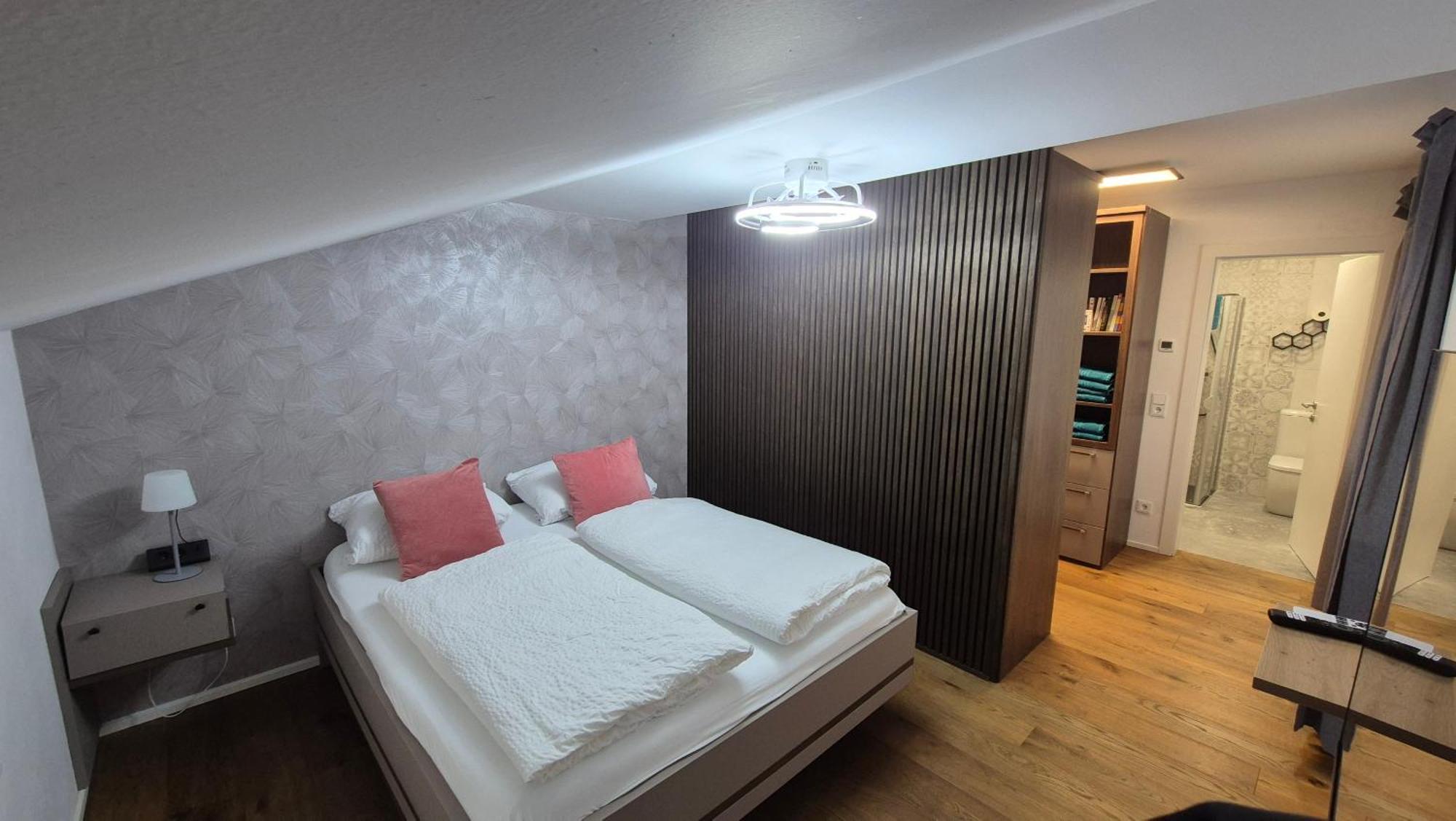 Ferienwohnung Nahe Gmunden Top 3 Pinsdorf Esterno foto